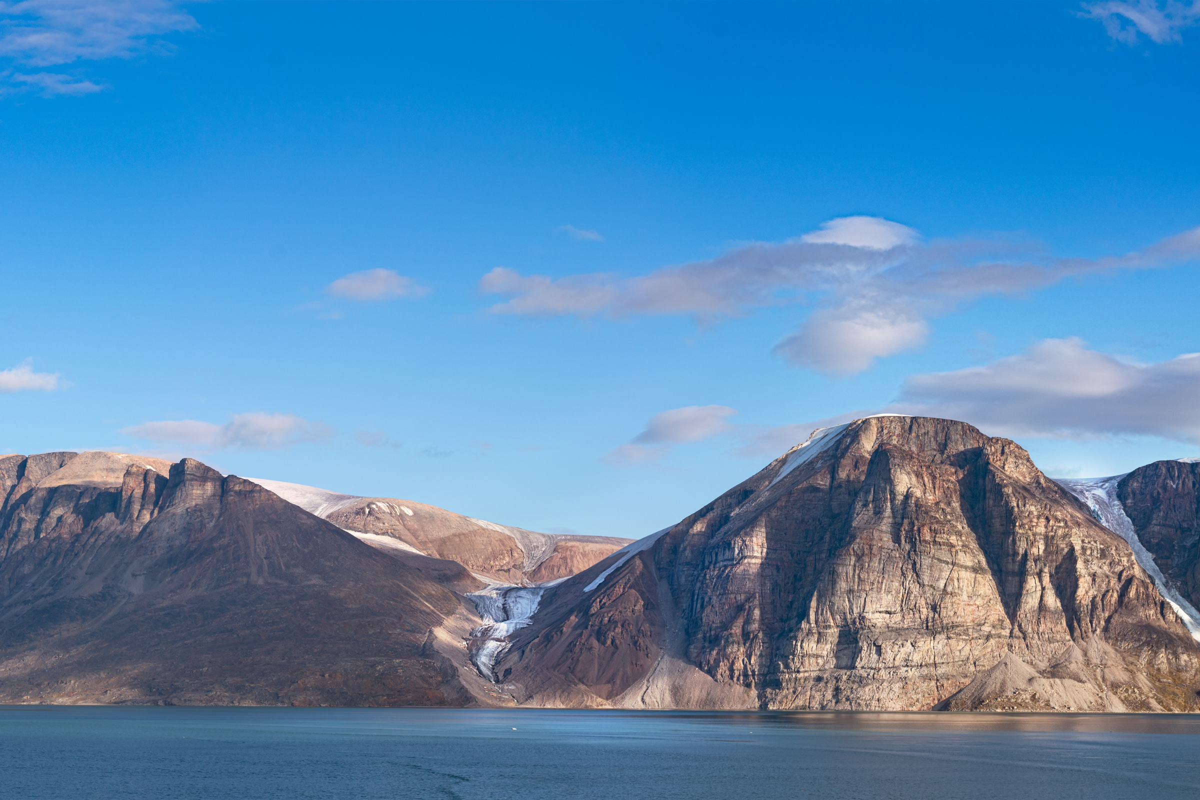 390 buchan gulf, nunavut.webp